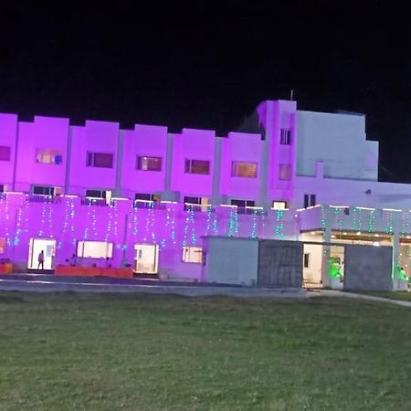 Hotel Savitri Signature Narsinghpur Экстерьер фото